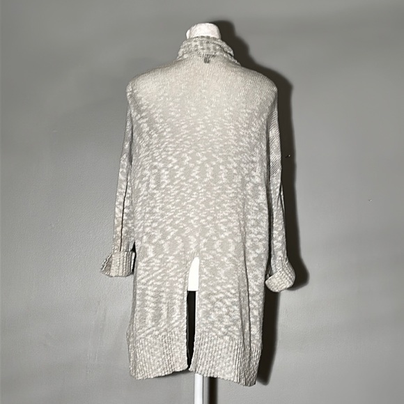 Express Grey Cardigan Sweater, Size Medium - Picture 4 of 6